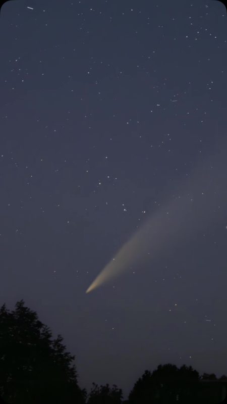 Un errante viajero en su travesía persiguiendo una estrella